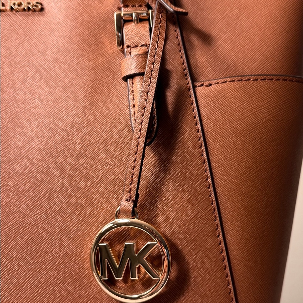 Michael Kors Luggage Tan Saffiano Leather Tote with MK Charm - Picture 2 of 8